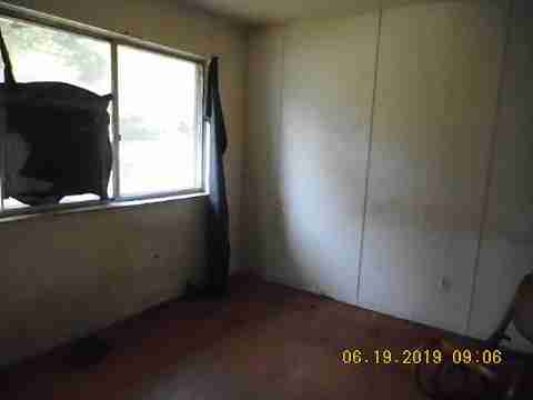 21634 Lyndon (14)_m.jpg